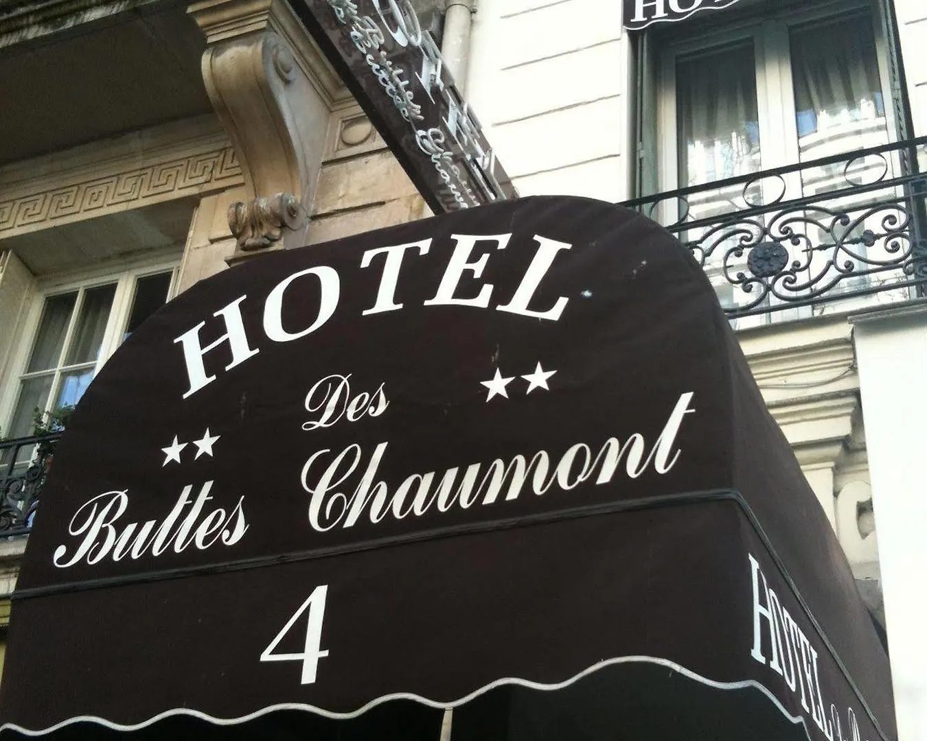 מלון Des Buttes Chaumont 2*